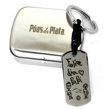 Cargar imagen en el visor de la galería, LLAVERO PAPÁ Acero Inoxidable Grabado Texto Gratis Reverso Diseño- (Feliz Dia)